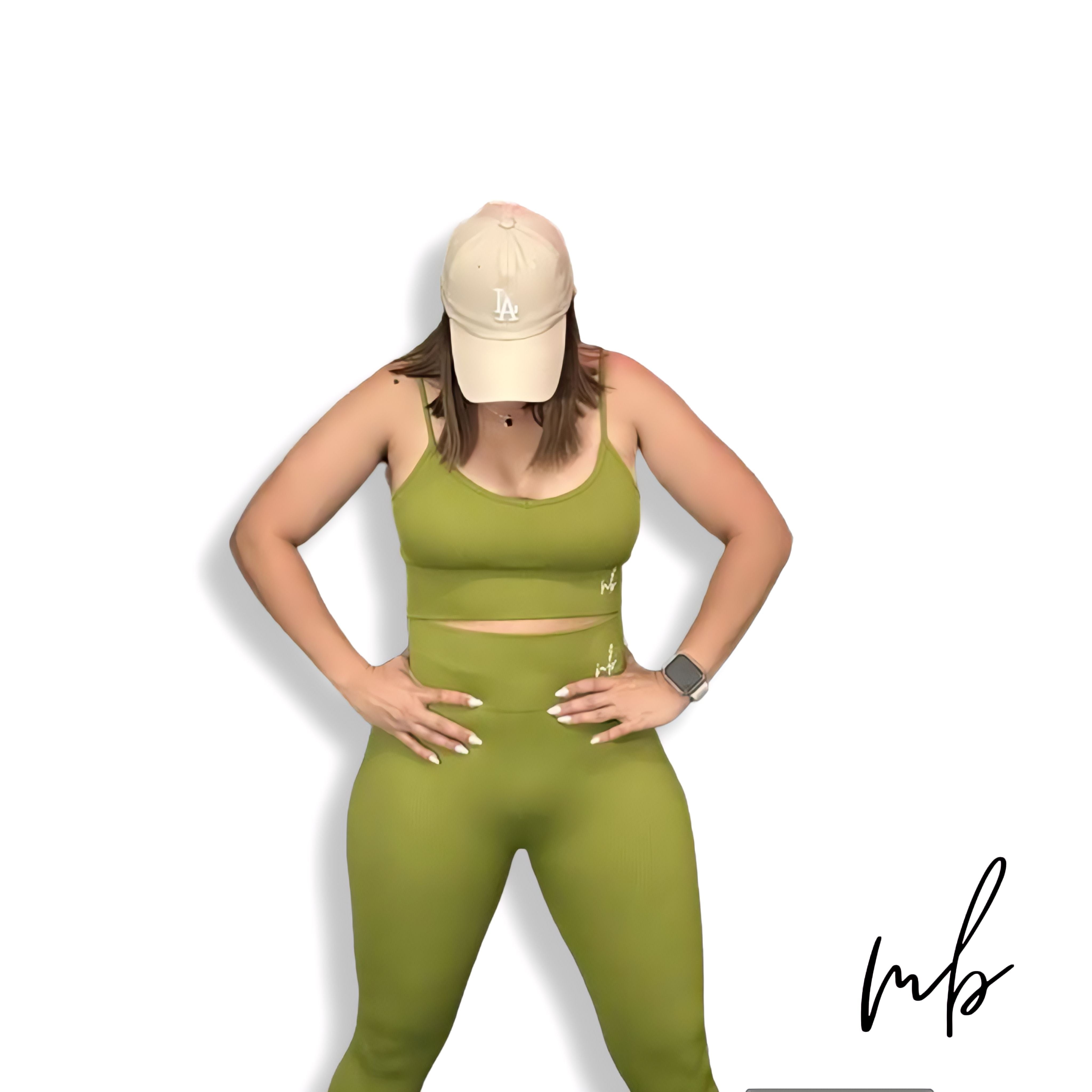 SEAMLESS ATHLETIC SET